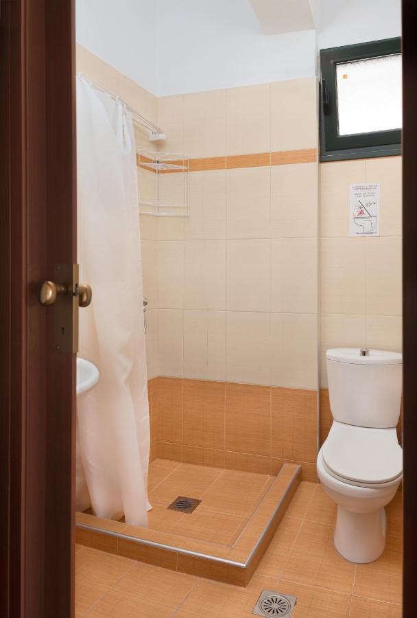 Limnaio Hotel Chrysohorafa ภายนอก รูปภาพ