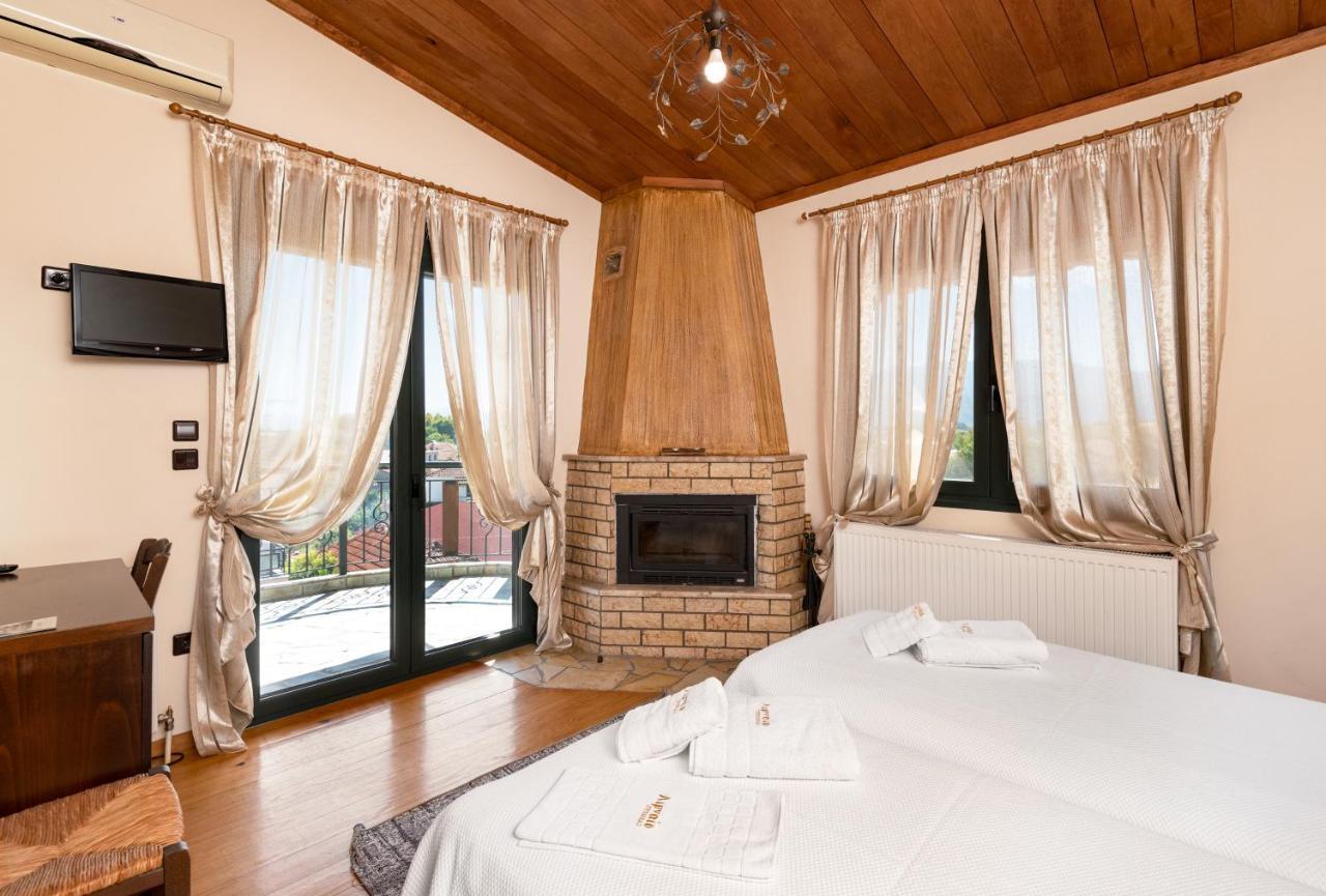 Limnaio Hotel Chrysohorafa ภายนอก รูปภาพ