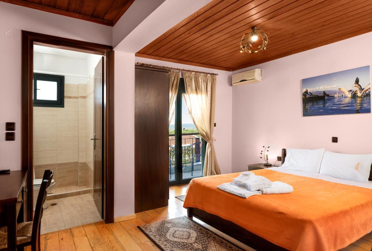 Limnaio Hotel Chrysohorafa ภายนอก รูปภาพ