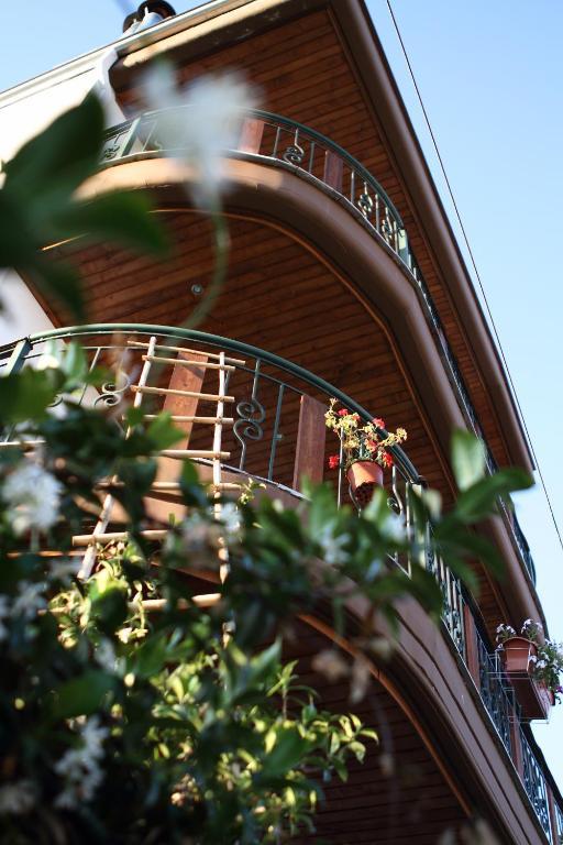 Limnaio Hotel Chrysohorafa ภายนอก รูปภาพ